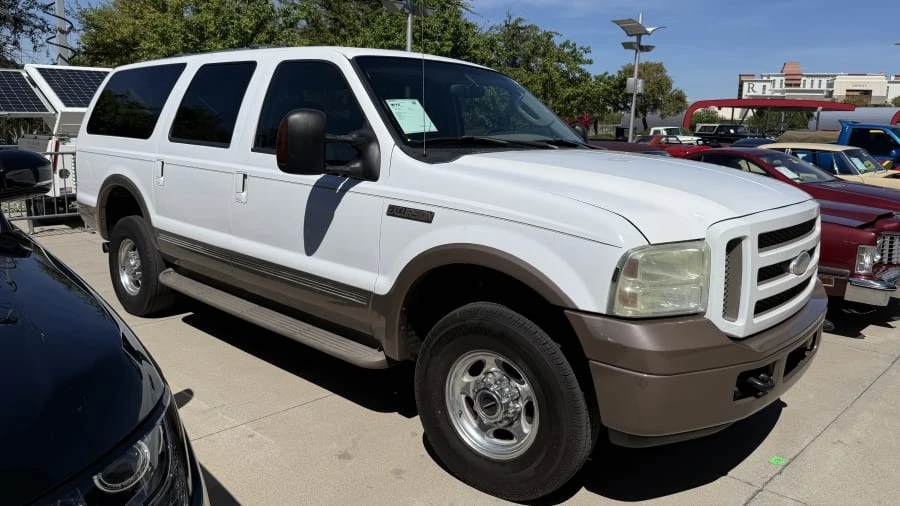 2005 Ford Excursion - Image 5 of 8
