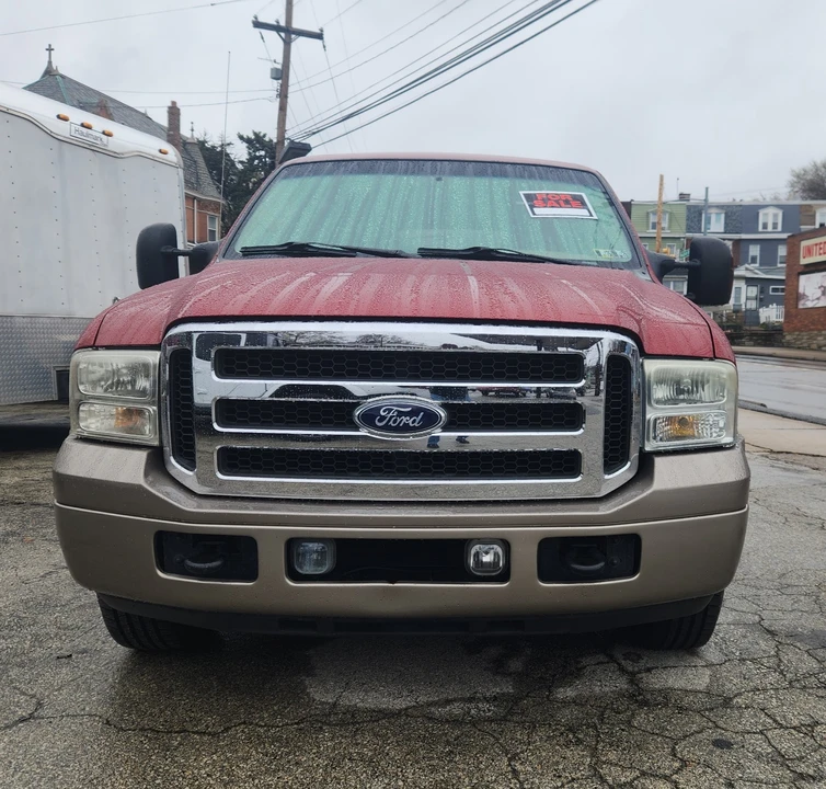 2005 Ford Excursion - Image 2 of 14