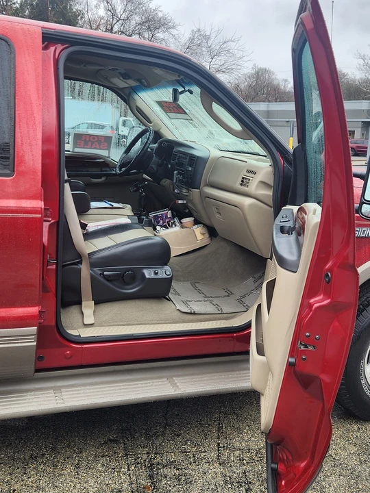 2005 Ford Excursion - Image 10 of 14