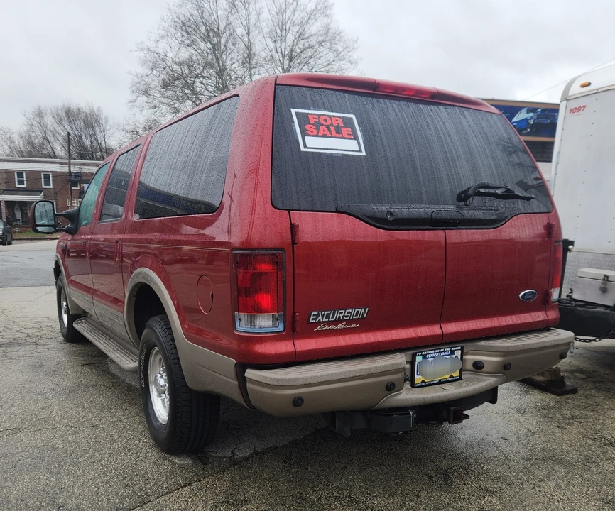 2005 Ford Excursion - Image 4 of 14