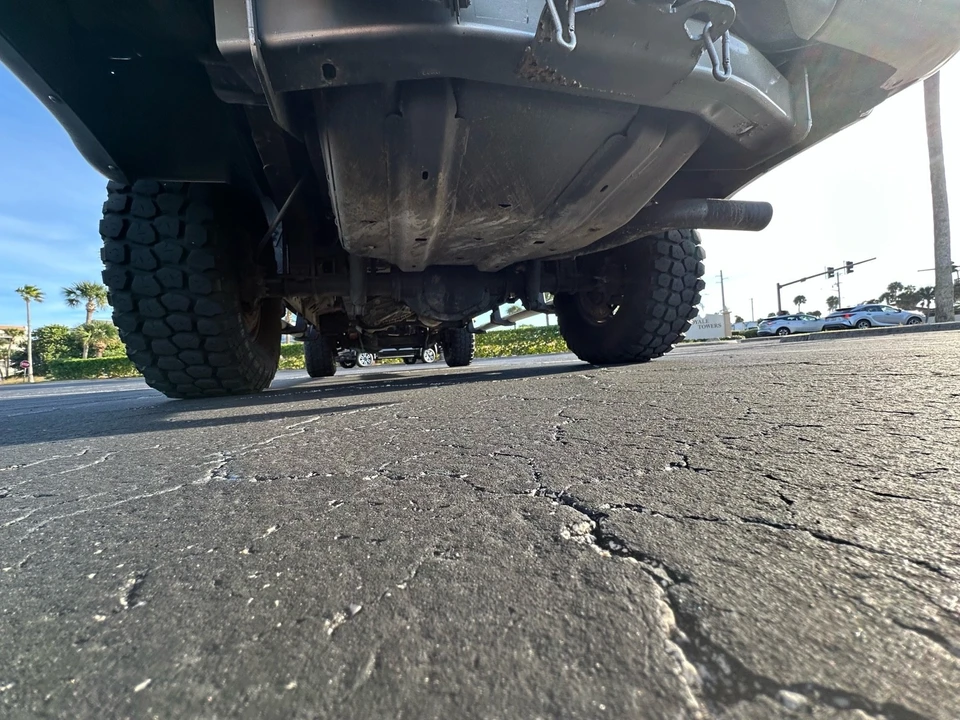 2005 Ford Excursion - Image 10 of 21