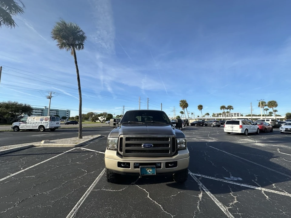2005 Ford Excursion - Image 6 of 21