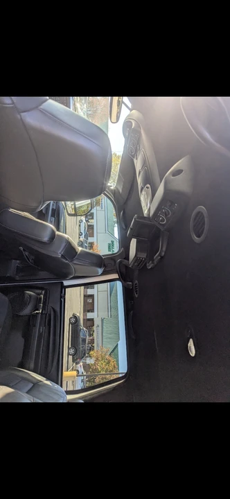 2005 Ford Excursion - Image 12 of 23