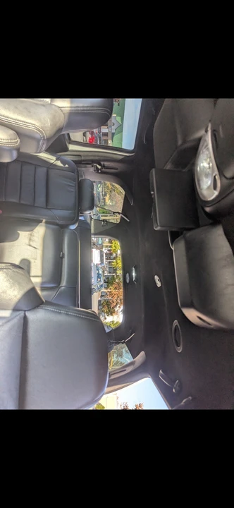 2005 Ford Excursion - Image 15 of 23