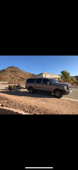 2005 Ford Excursion - Image 4 of 13