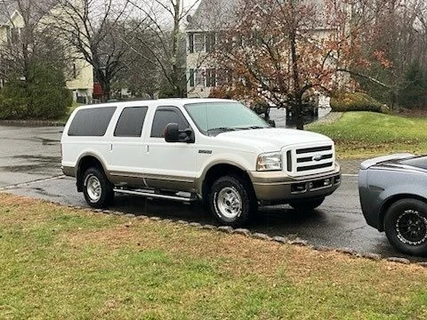 2005 Ford Excursion - Image 5 of 12