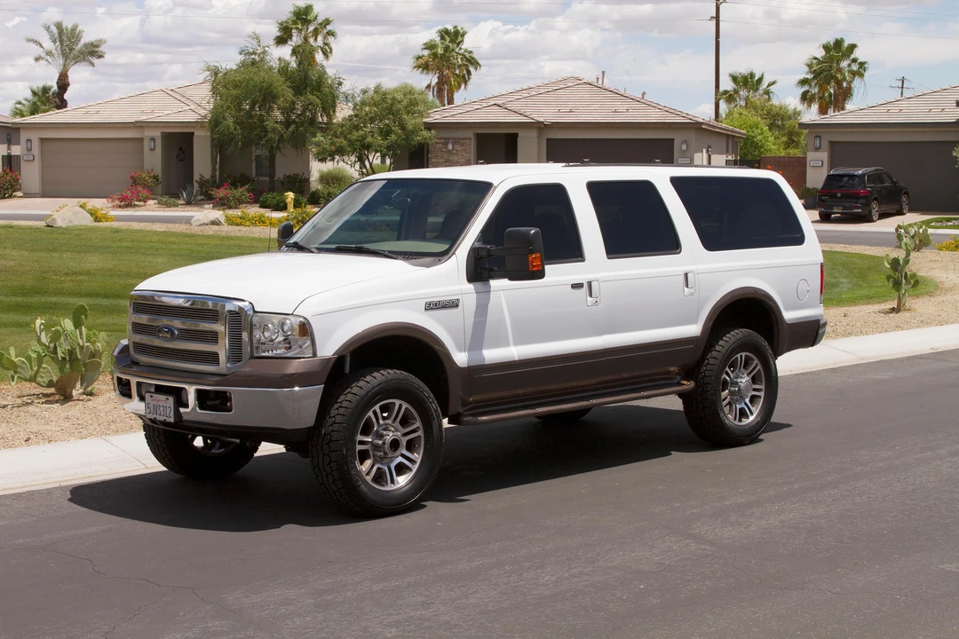 2005 Ford Excursion - Image 7 of 31
