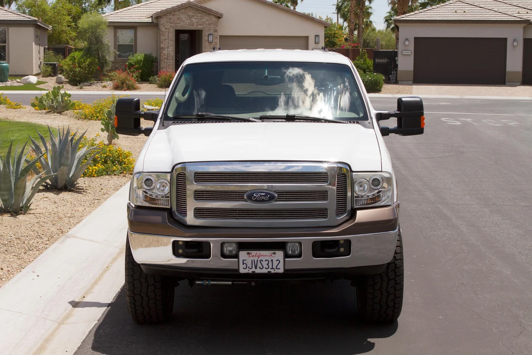 2005 Ford Excursion - Image 6 of 31