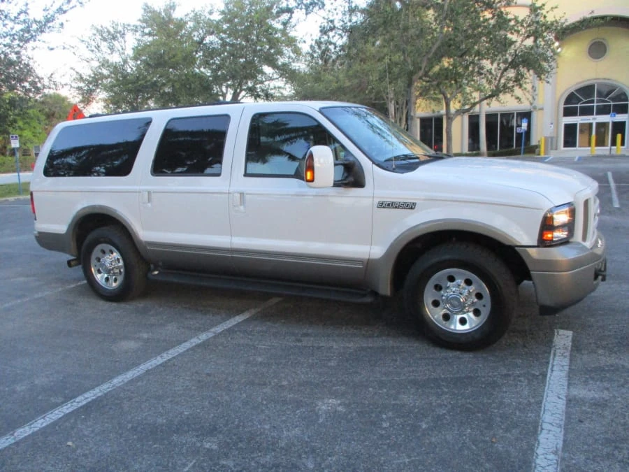 2005 Ford Excursion - Image 6 of 6