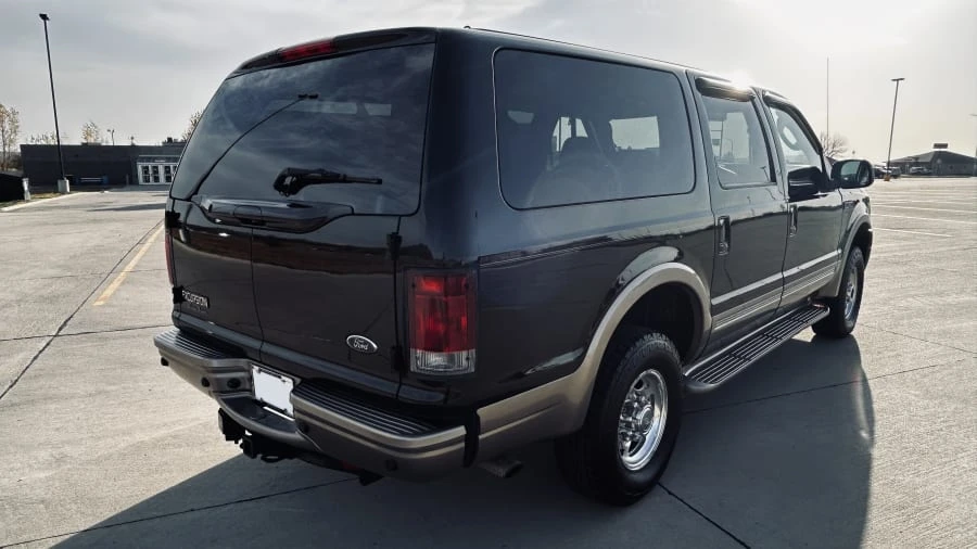2005 Ford Excursion - Image 3 of 31