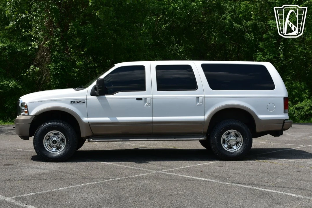 2005 Ford Excursion - Image 8 of 12
