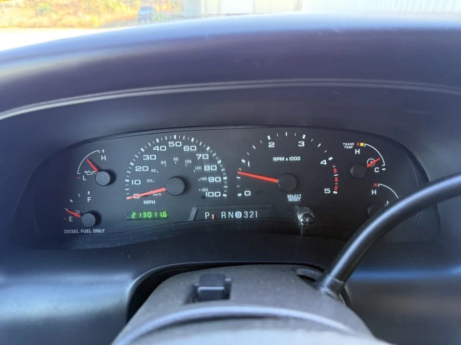 2005 Ford Excursion - Image 18 of 26