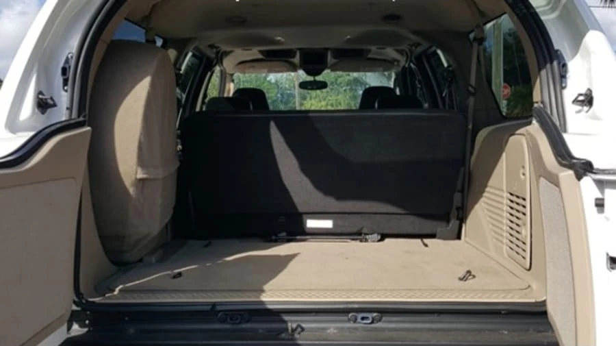 2005 Ford Excursion - Image 6 of 7
