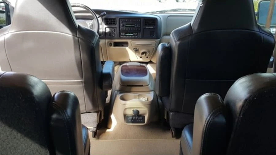 2005 Ford Excursion - Image 5 of 7