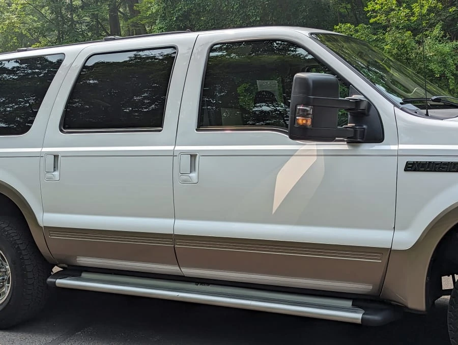 2005 Ford Excursion - Image 10 of 31