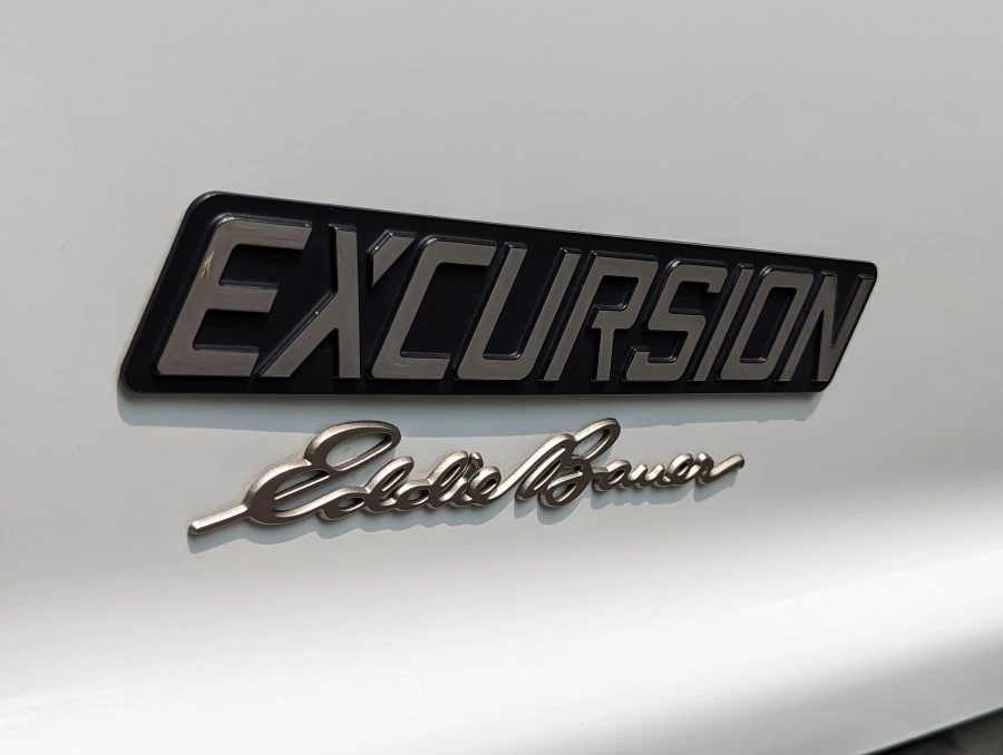 2005 Ford Excursion - Image 23 of 31