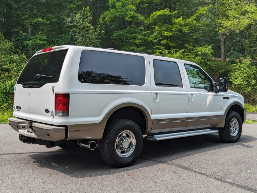 2005 Ford Excursion - Image 3 of 31