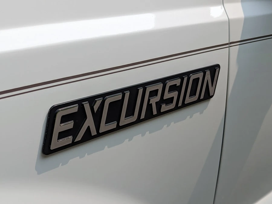 2005 Ford Excursion - Image 24 of 31