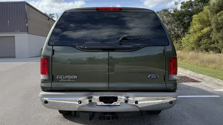 2005 Ford Excursion - Image 5 of 25