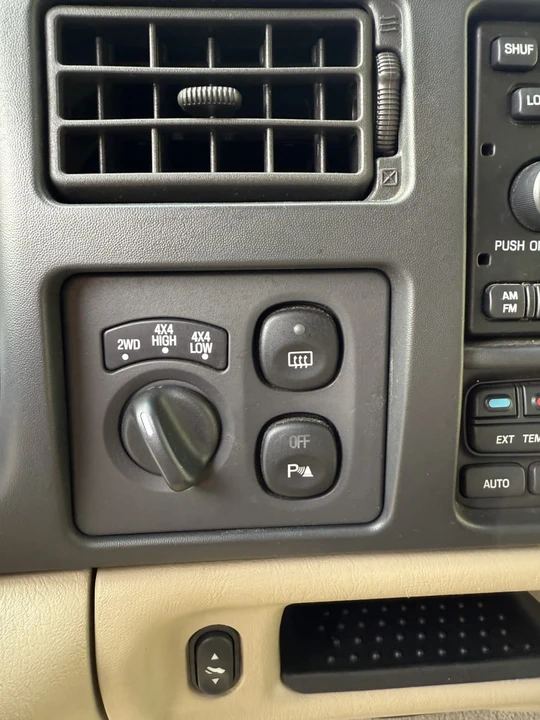 2005 Ford Excursion - Image 21 of 25