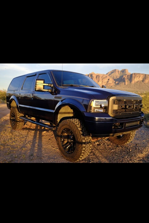 2005 Ford Excursion - Image 5 of 31
