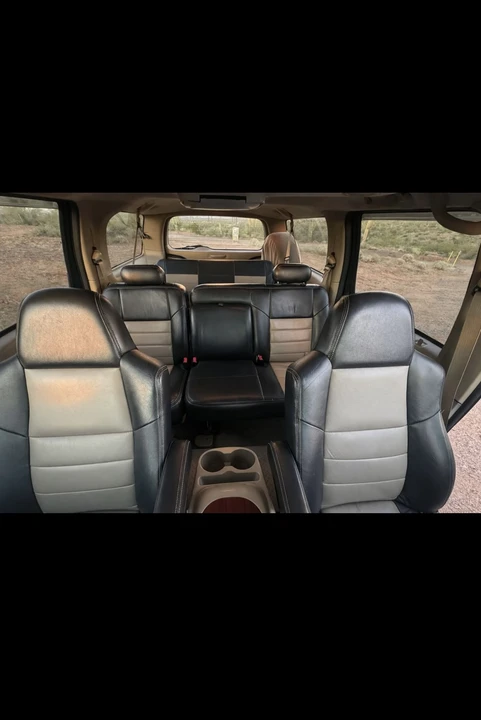 2005 Ford Excursion - Image 28 of 31