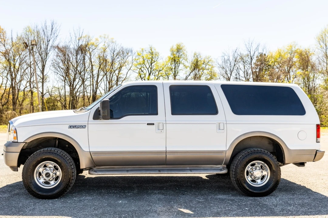 2005 Ford Excursion - Image 3 of 7