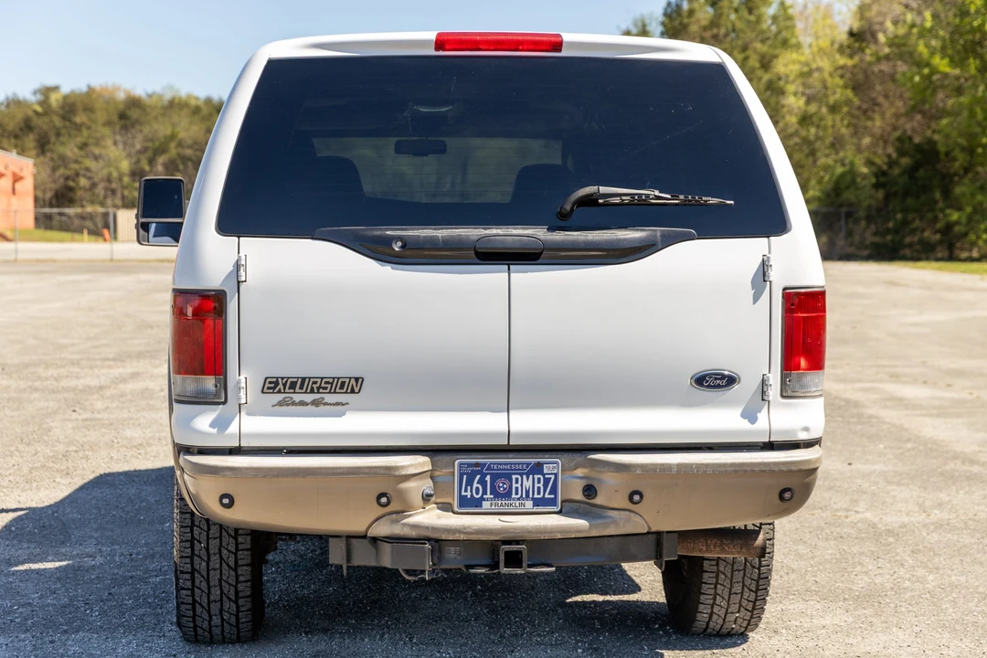 2005 Ford Excursion - Image 7 of 31