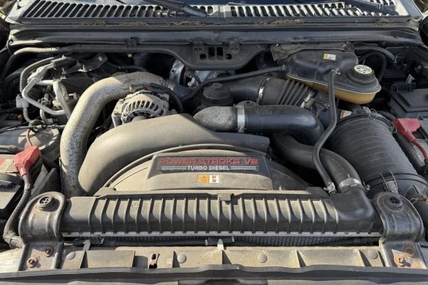 2005 Ford Excursion - Image 6 of 8
