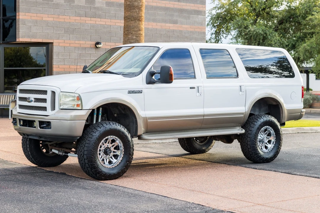 2005 Ford Excursion - Image 1 of 31