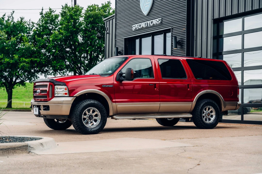 2005 Ford Excursion - Image 3 of 31