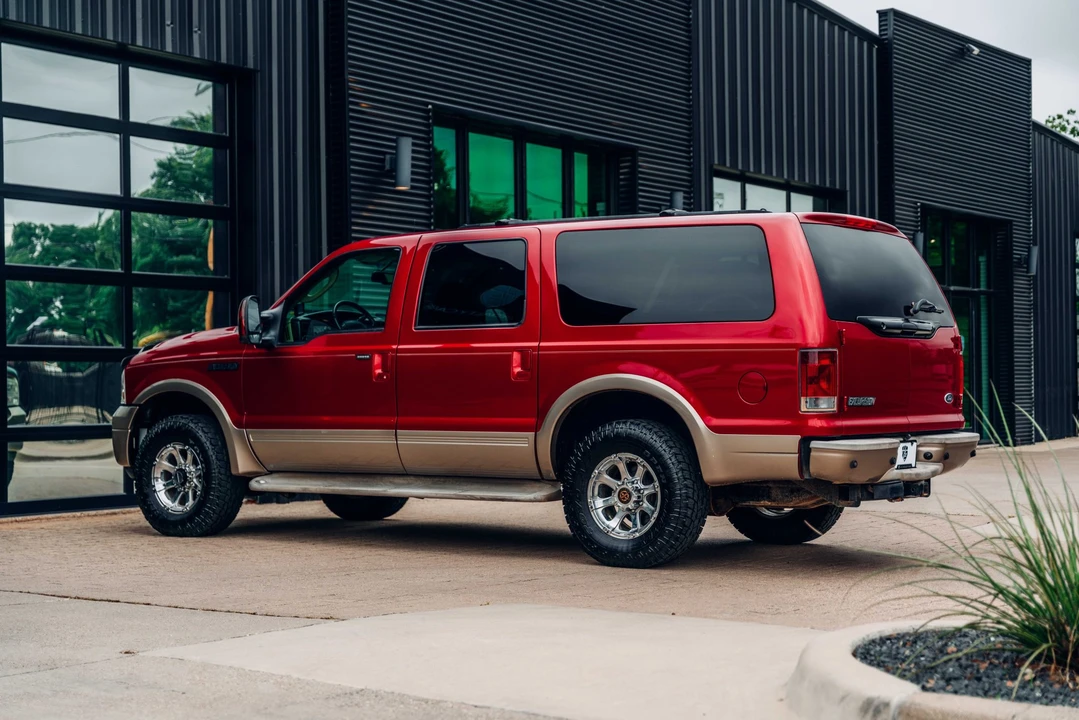 2005 Ford Excursion - Image 6 of 31