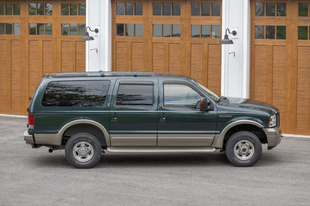 2005 Ford Excursion - Image 31 of 31