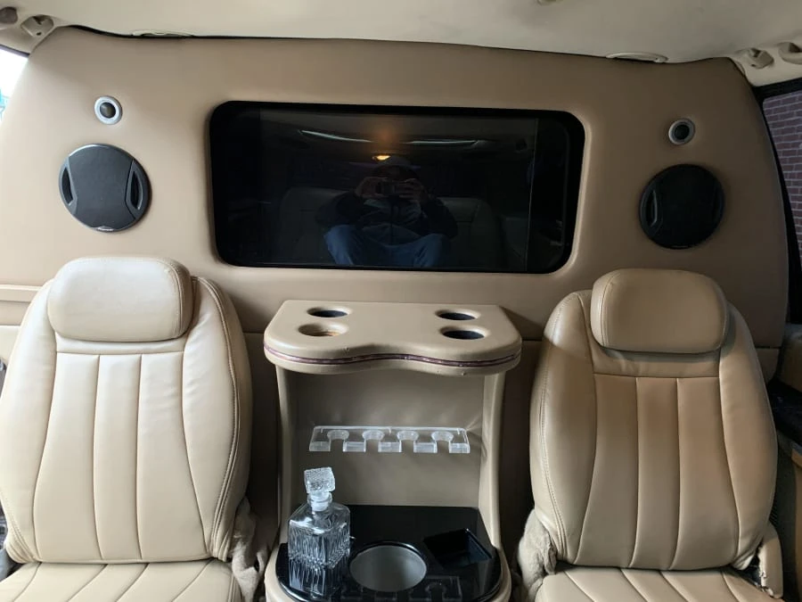 2005 Ford Excursion - Image 7 of 11