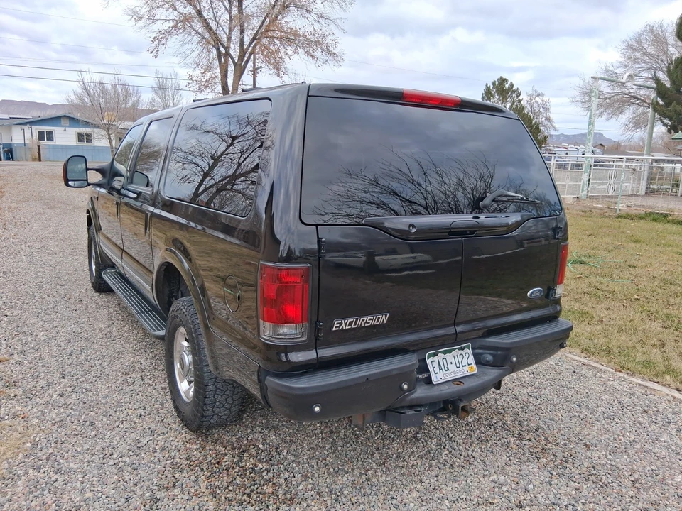 2005 Ford Excursion - Image 21 of 21