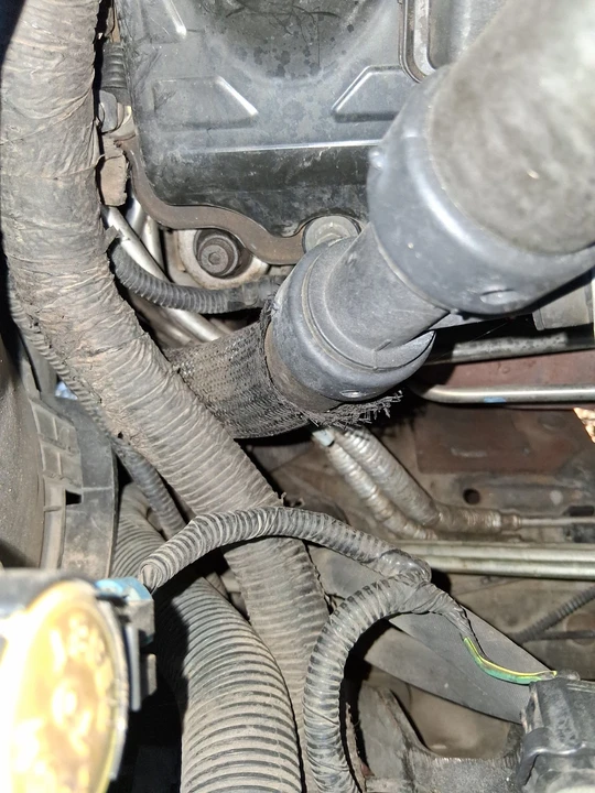 2005 Ford Excursion - Image 12 of 21