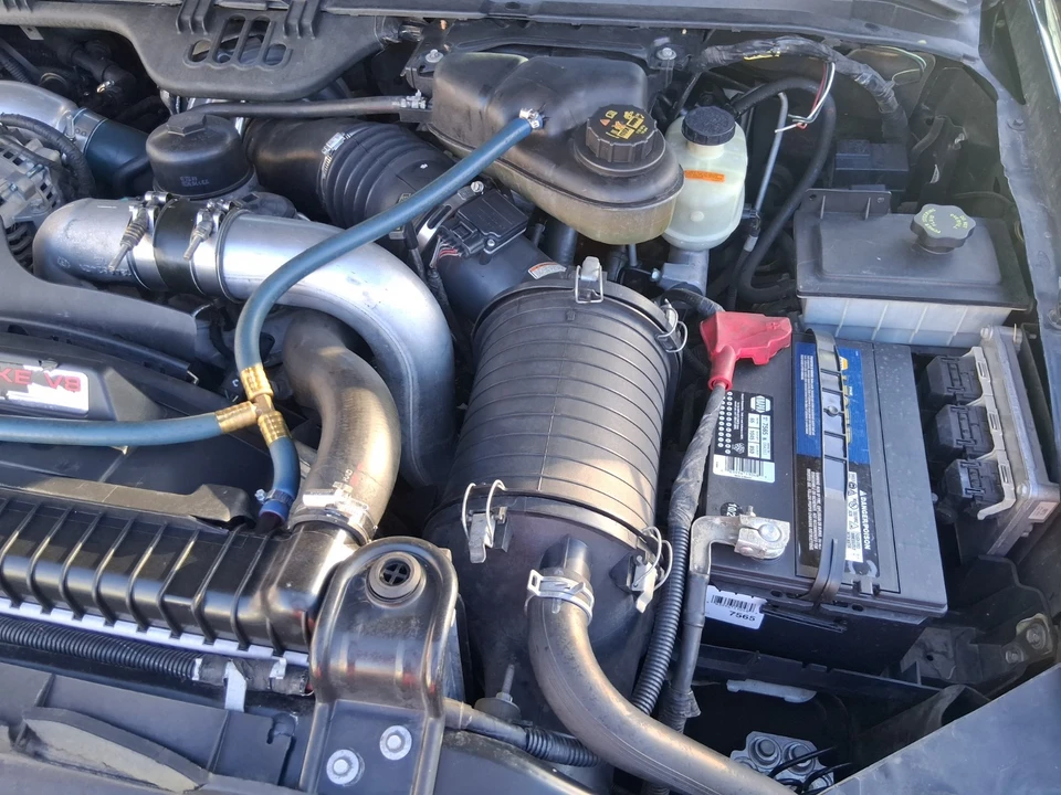 2005 Ford Excursion - Image 15 of 21