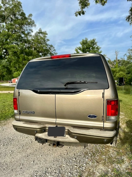 2005 Ford Excursion - Image 6 of 13