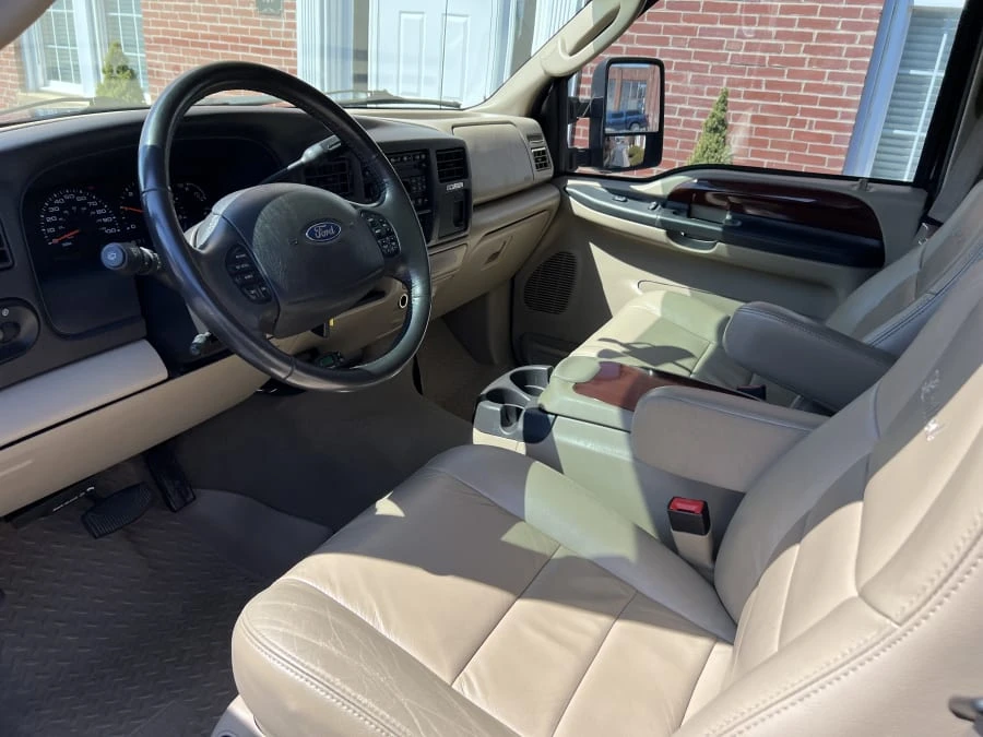 2005 Ford Excursion - Image 4 of 9
