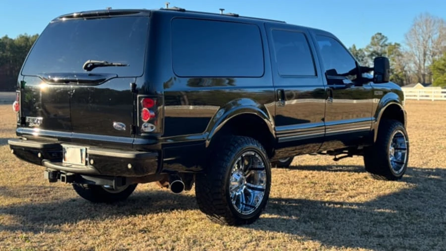 2005 Ford Excursion - Image 4 of 9