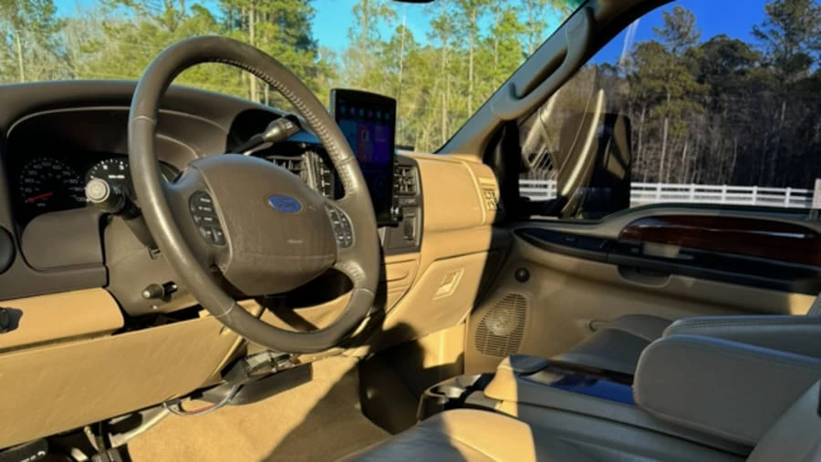 2005 Ford Excursion - Image 7 of 9