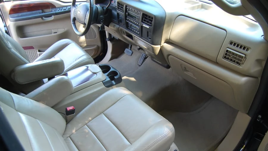 2005 Ford Excursion - Image 6 of 12