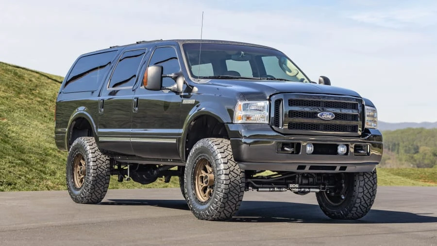 2005 Ford Excursion - Image 5 of 31