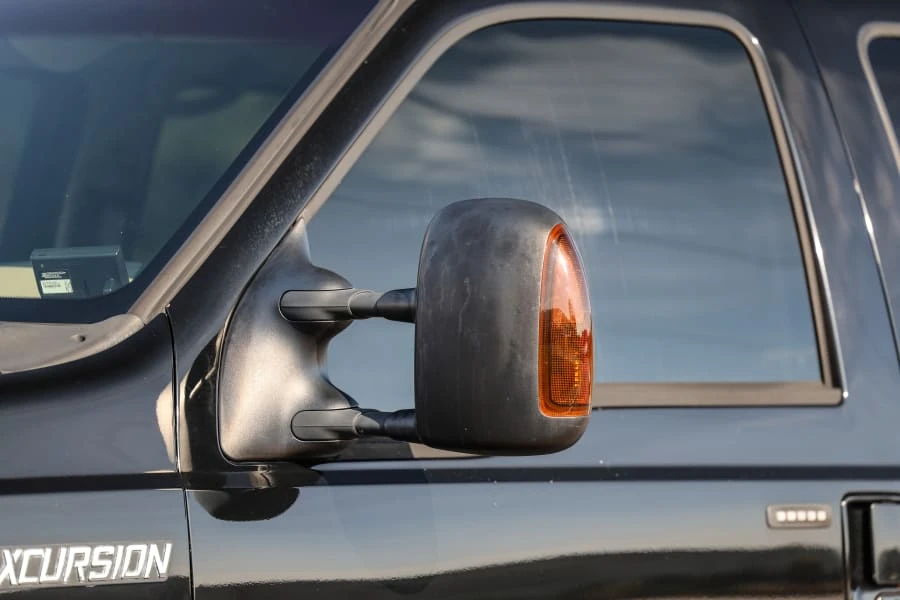 2005 Ford Excursion - Image 21 of 31
