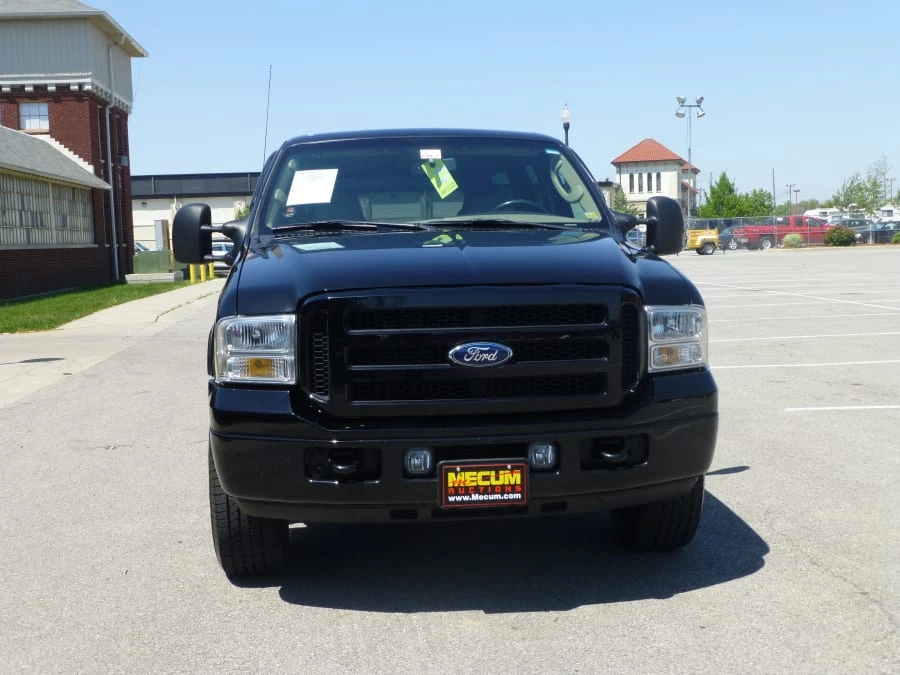 2005 Ford Excursion - Image 7 of 8