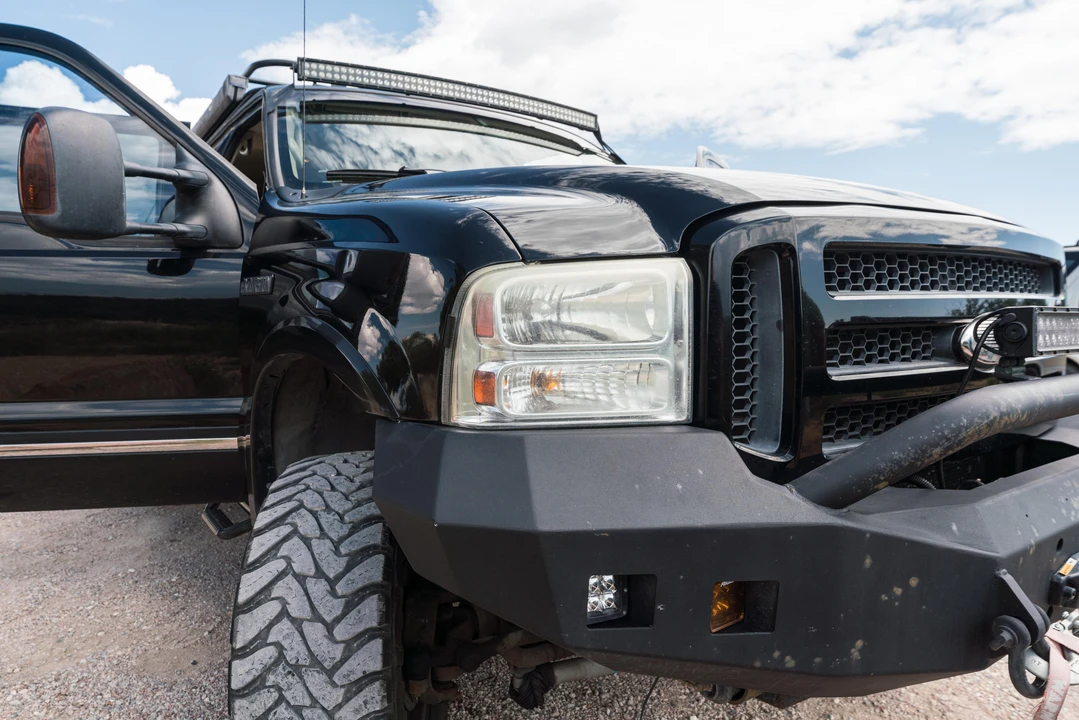 2005 Ford Excursion - Image 20 of 31