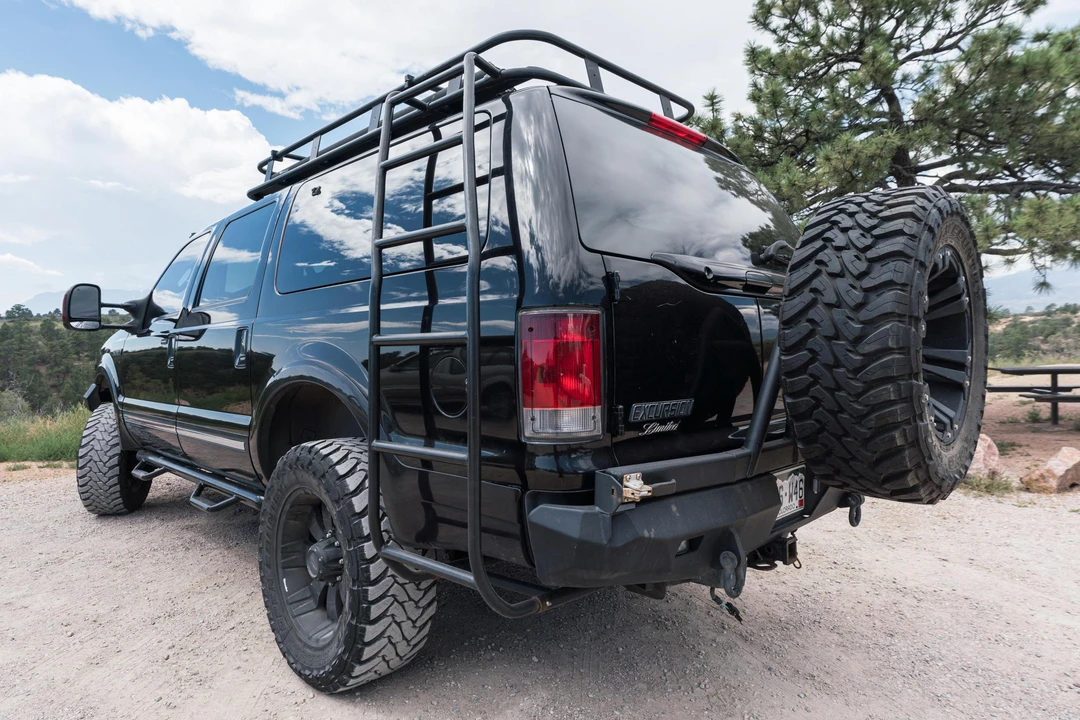 2005 Ford Excursion - Image 4 of 31