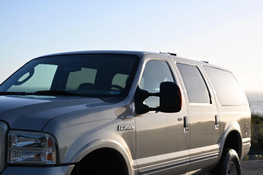 2005 Ford Excursion - Image 30 of 31