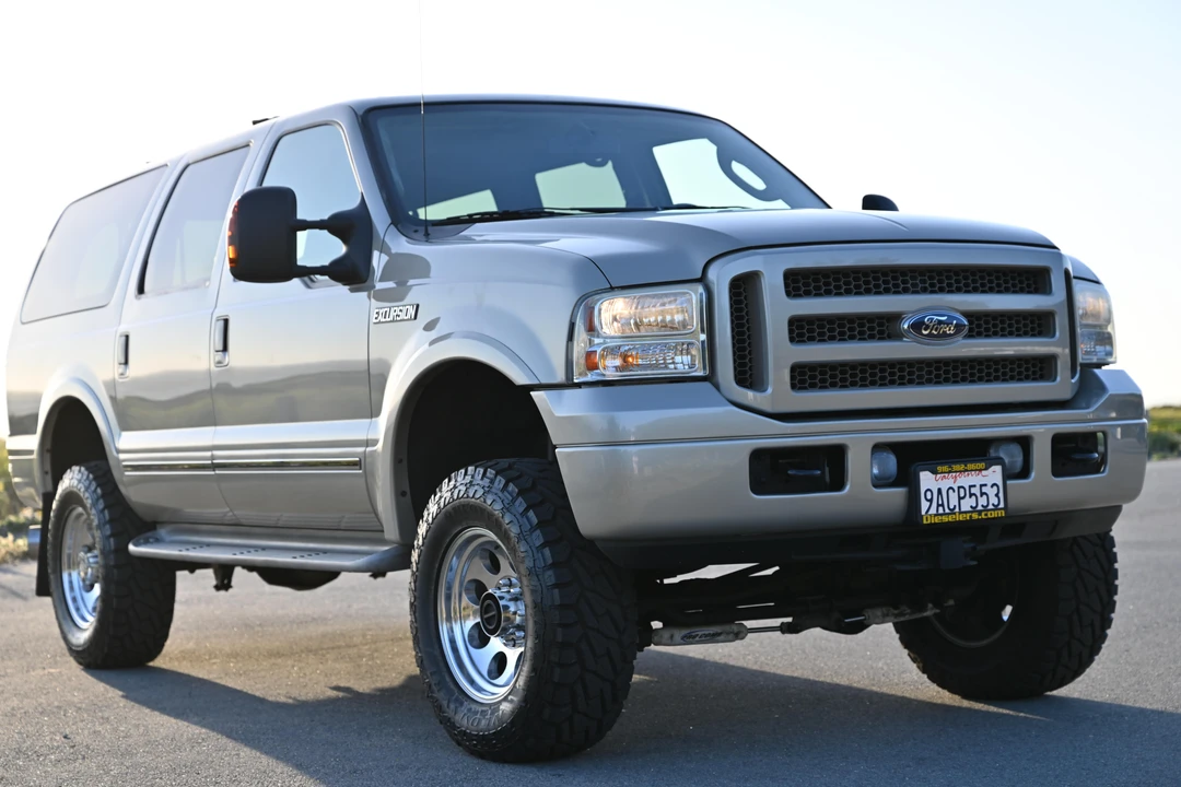 2005 Ford Excursion - Image 26 of 31