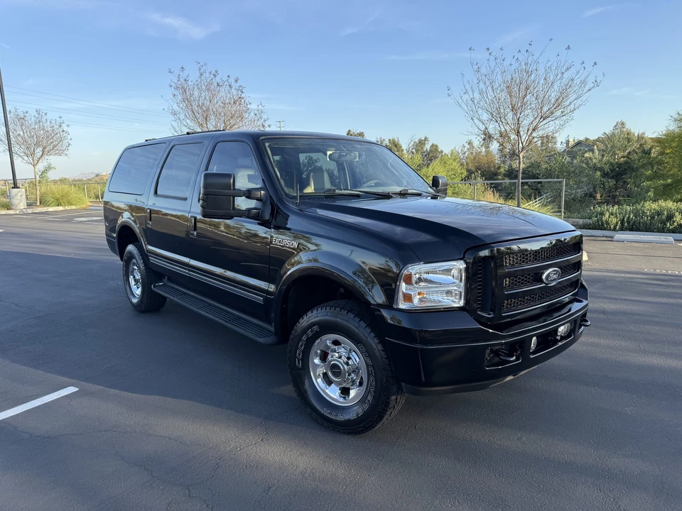 2005 Ford Excursion - Image 27 of 31